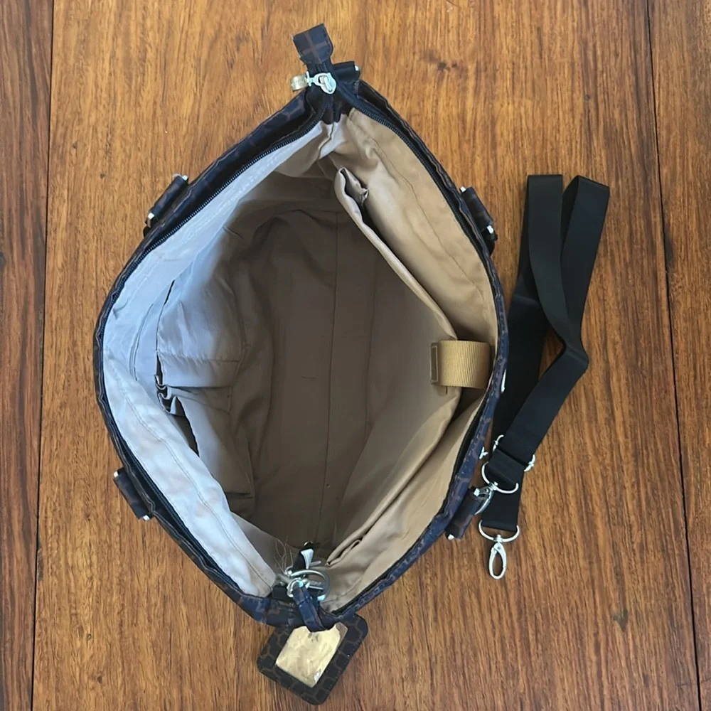 Baggallini large travel tote